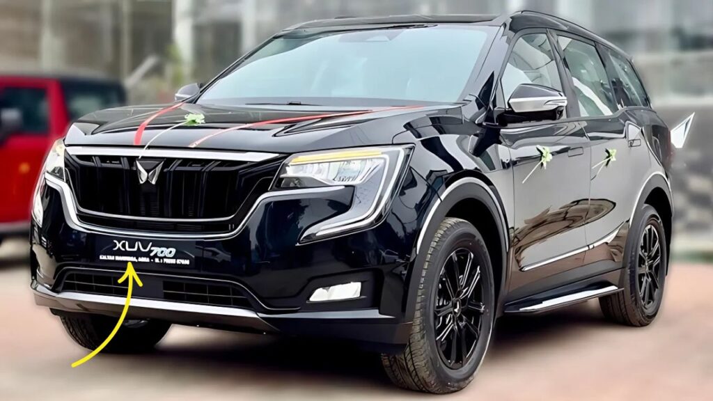 2025 Mahindra XUV700